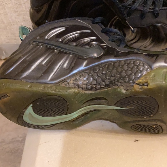 MENS NIKE AIR FOAMPOSITE SNEAKERS - Picture 5 of 16